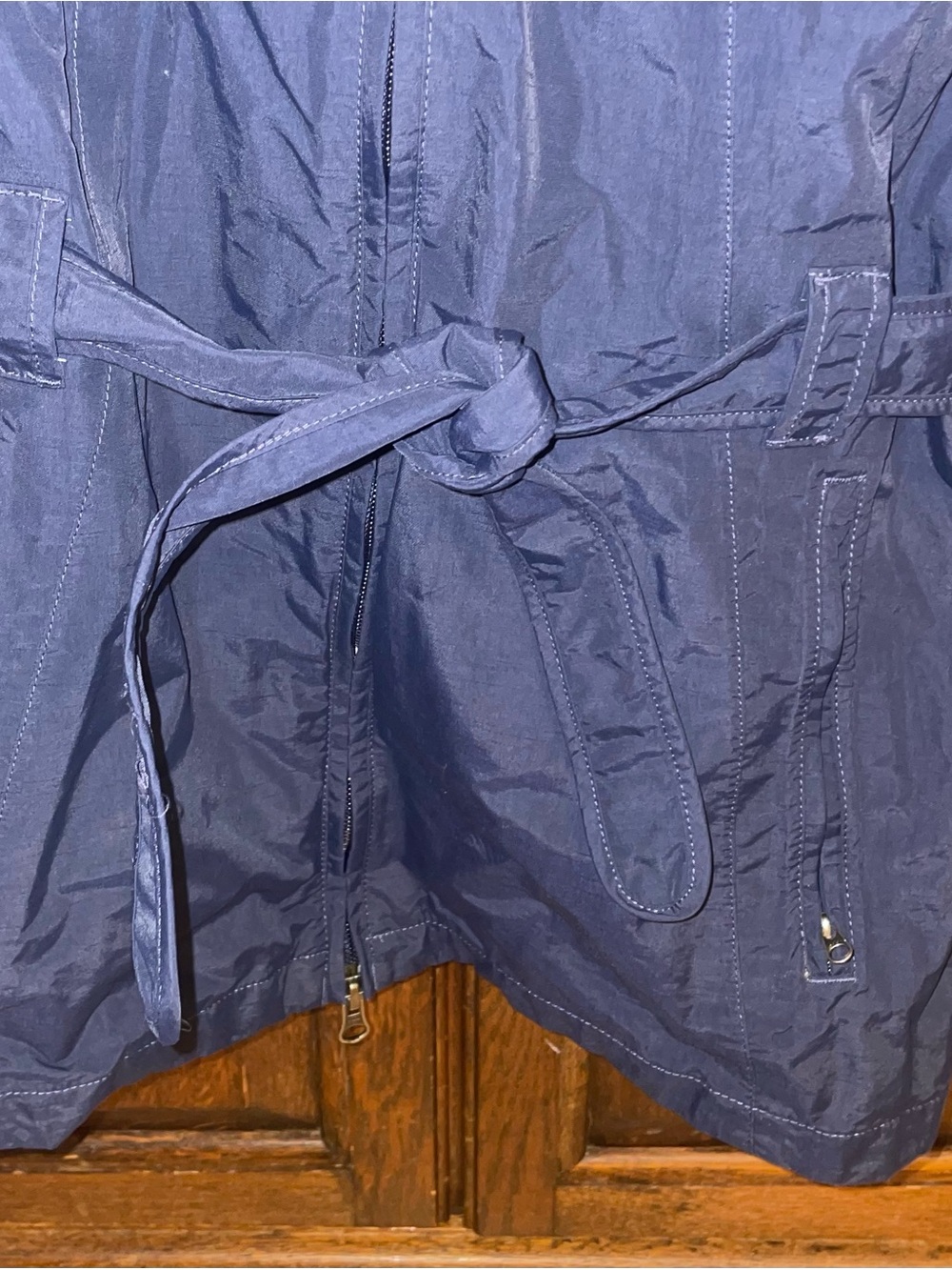 The North Face Womens Navy Lightweight Belted Packable Hooded Rain Jacket medium - Picture 14 of 14